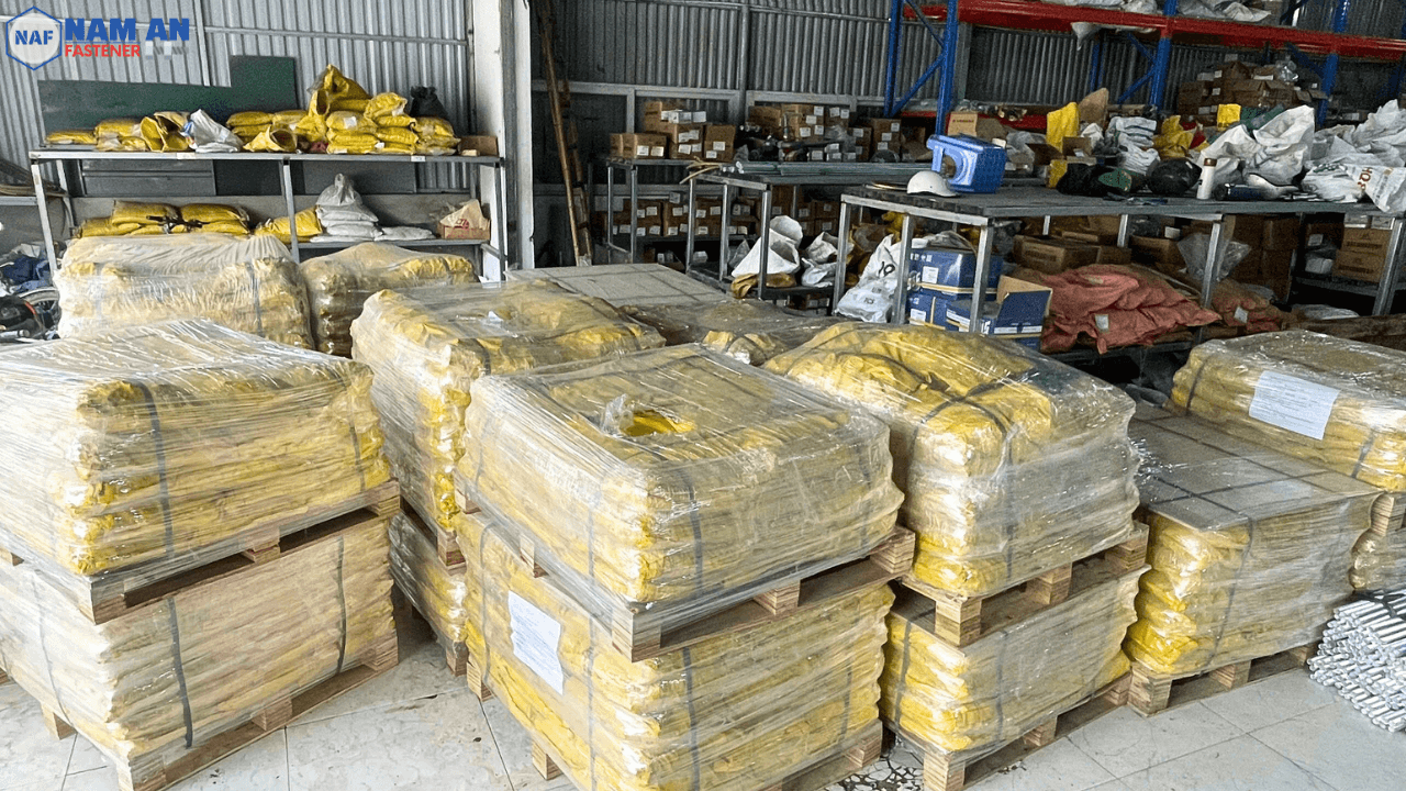 27 Tấn Bu Lông Ốc Vít Về Kho Nam An | Tổng Kho Bulong