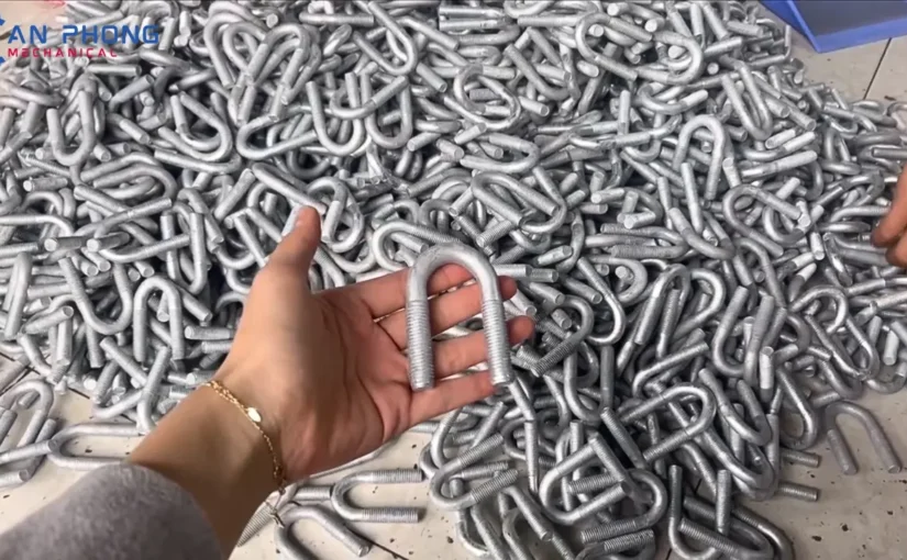 cum-u-ma-kem-nhung-nong